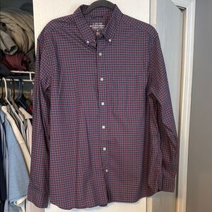 Vinyard Vines performance Classic Red and Blue Plaid Men's Shirt